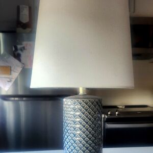 Ceramic table lamp